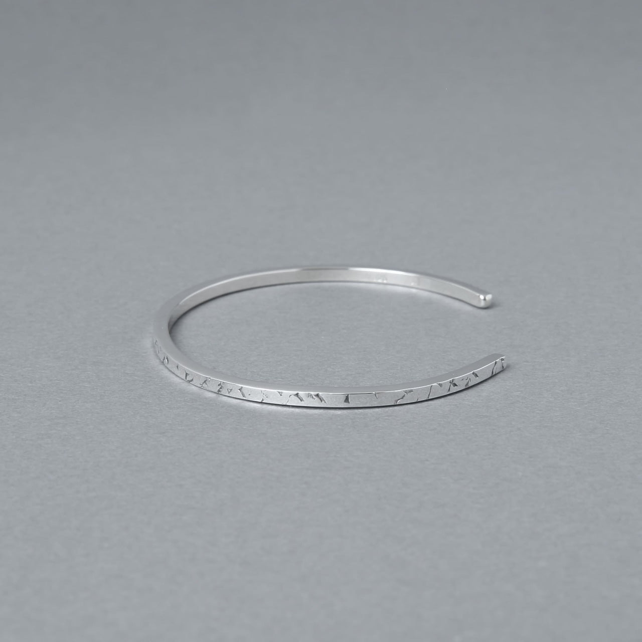 シルバー925 バングル|いぶし加工あり|24-B-014