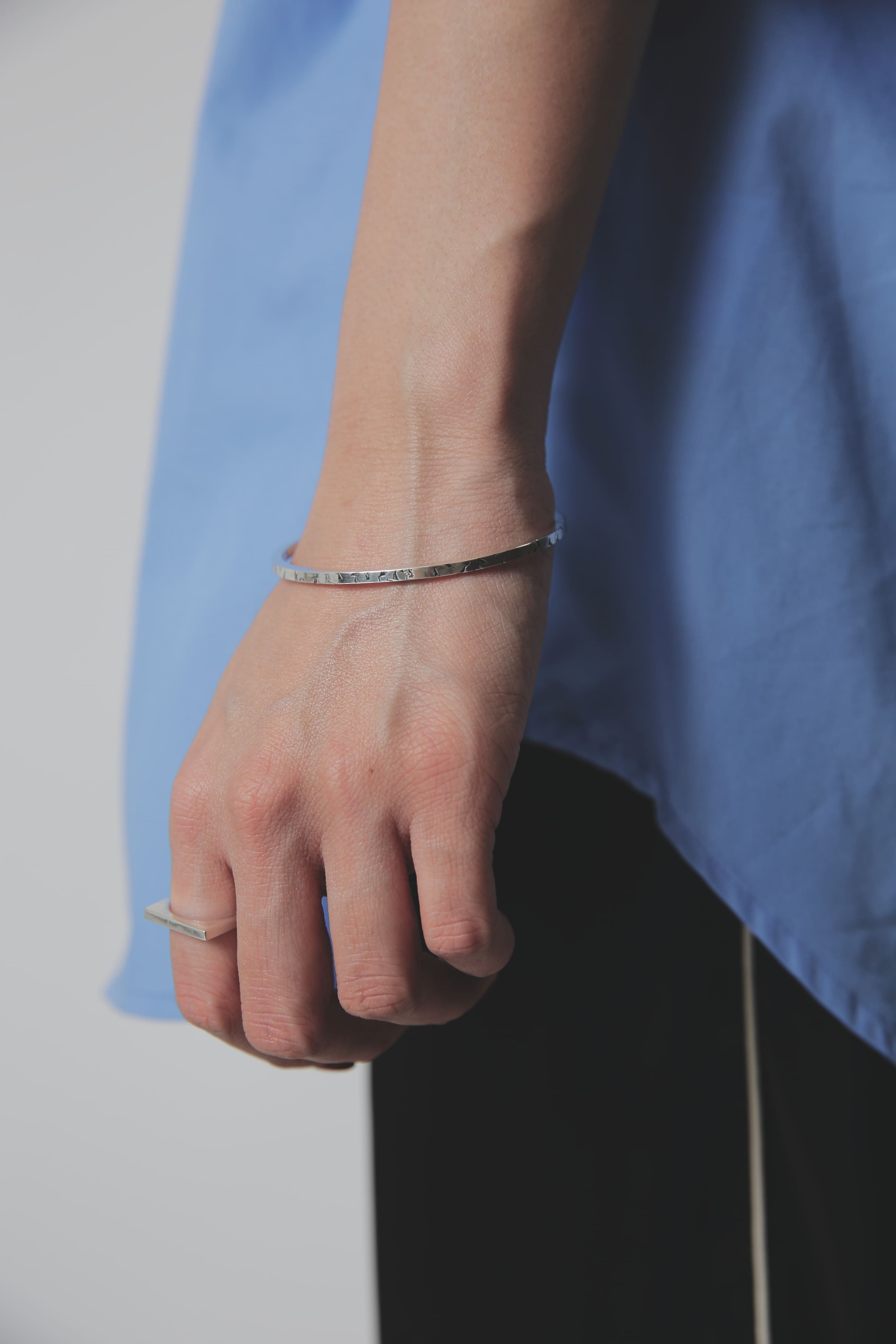 シルバー925 バングル|いぶし加工あり|24-B-014