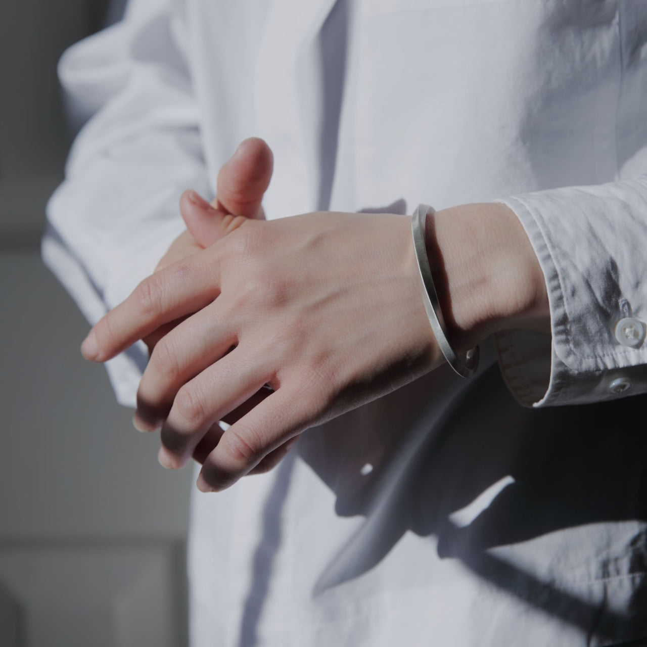 シルバー925 バングル |幅4mm|21-B-001