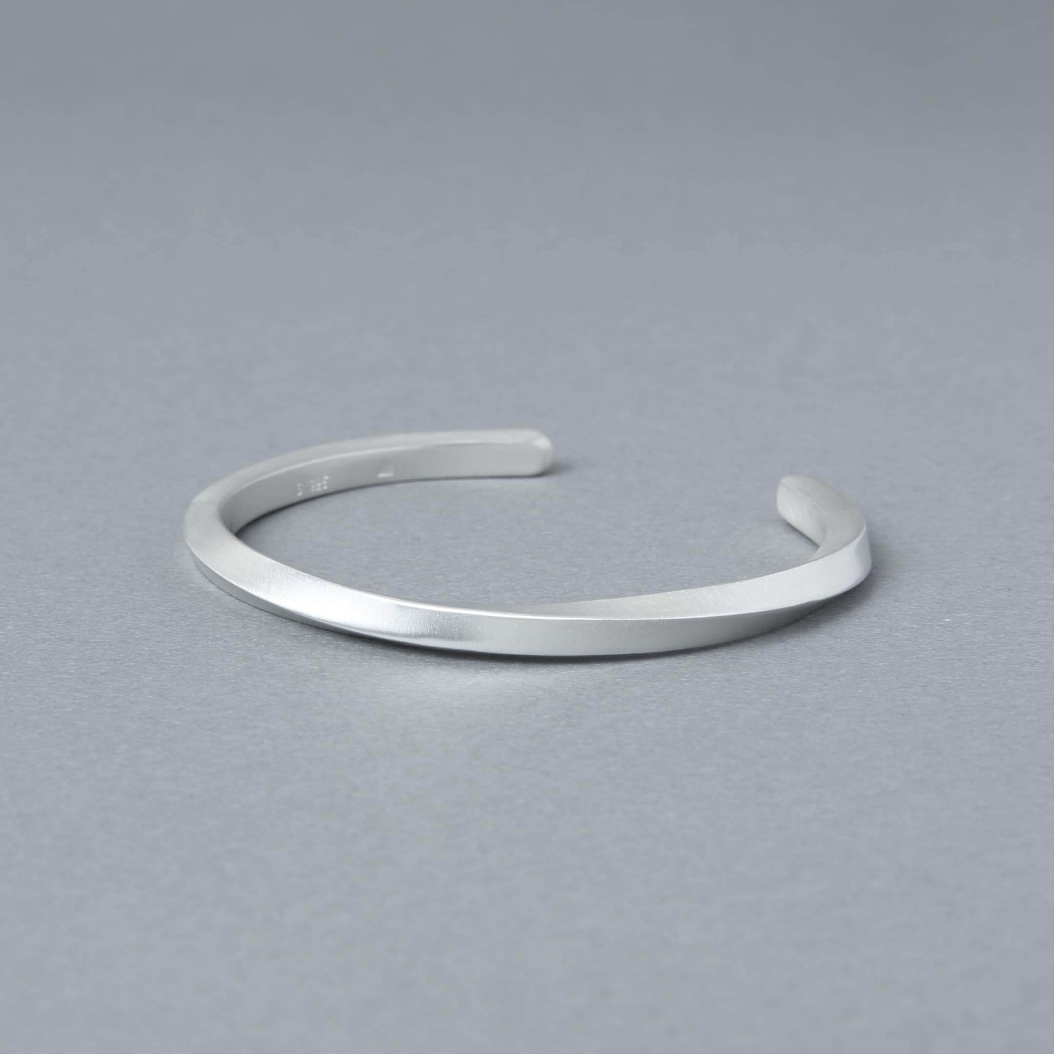 Silver 925 Bangle | Width 4mm | 21-B-001