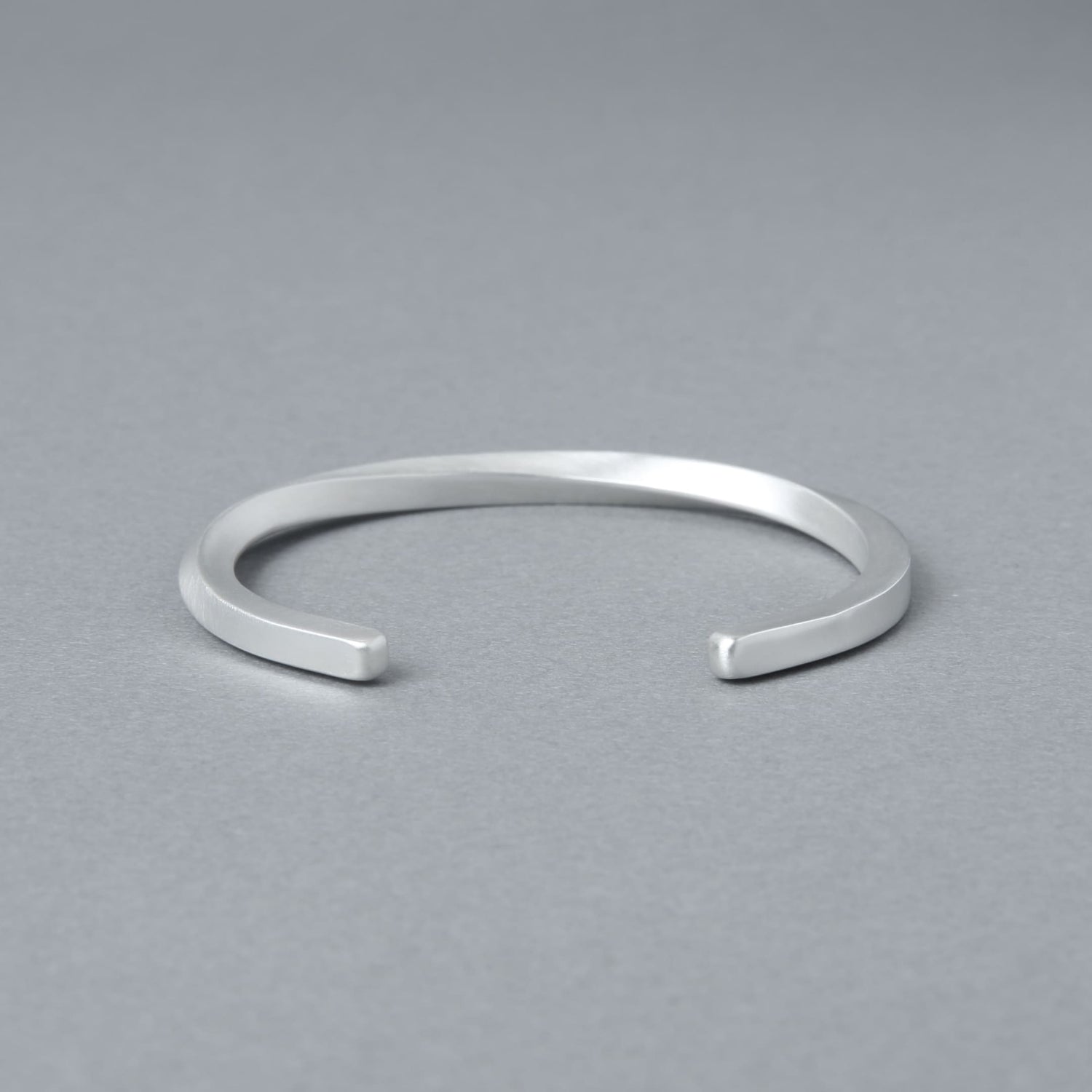 Silver 925 Bangle | Width 4mm | 21-B-001