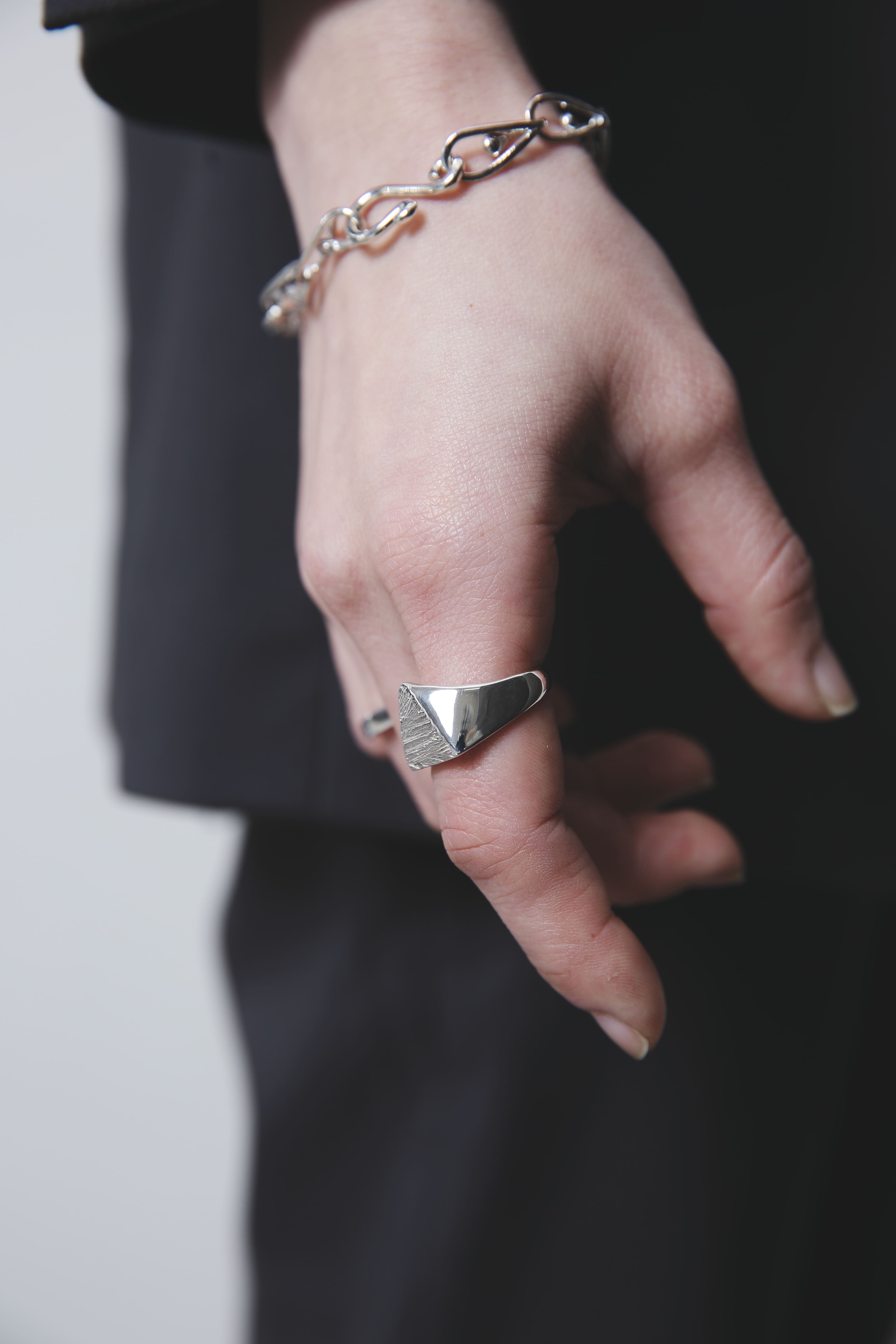 シルバーリング｜シルバー925 シグネットリング | 22-R-026 – Nine Nine