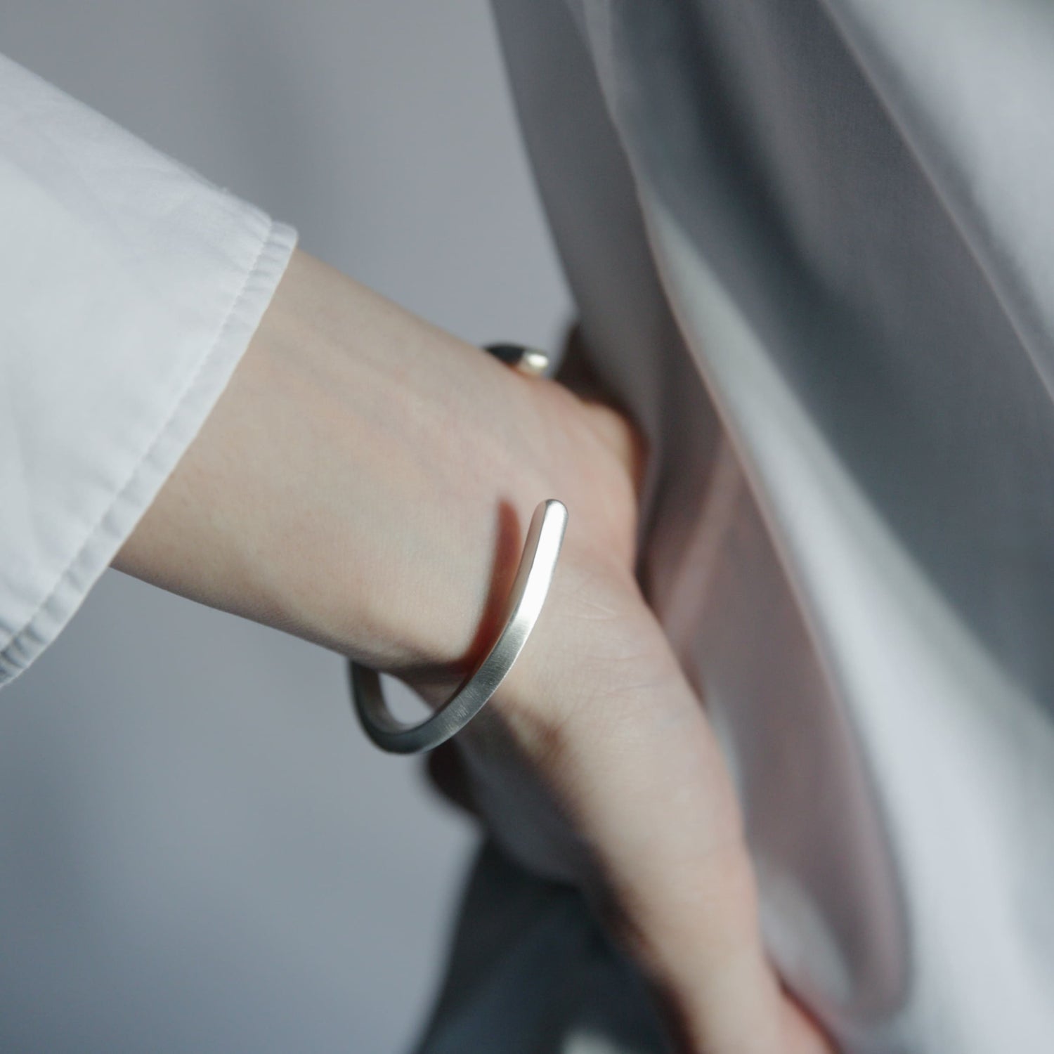 Silver 925 Bangle | Width 4mm | 21-B-001